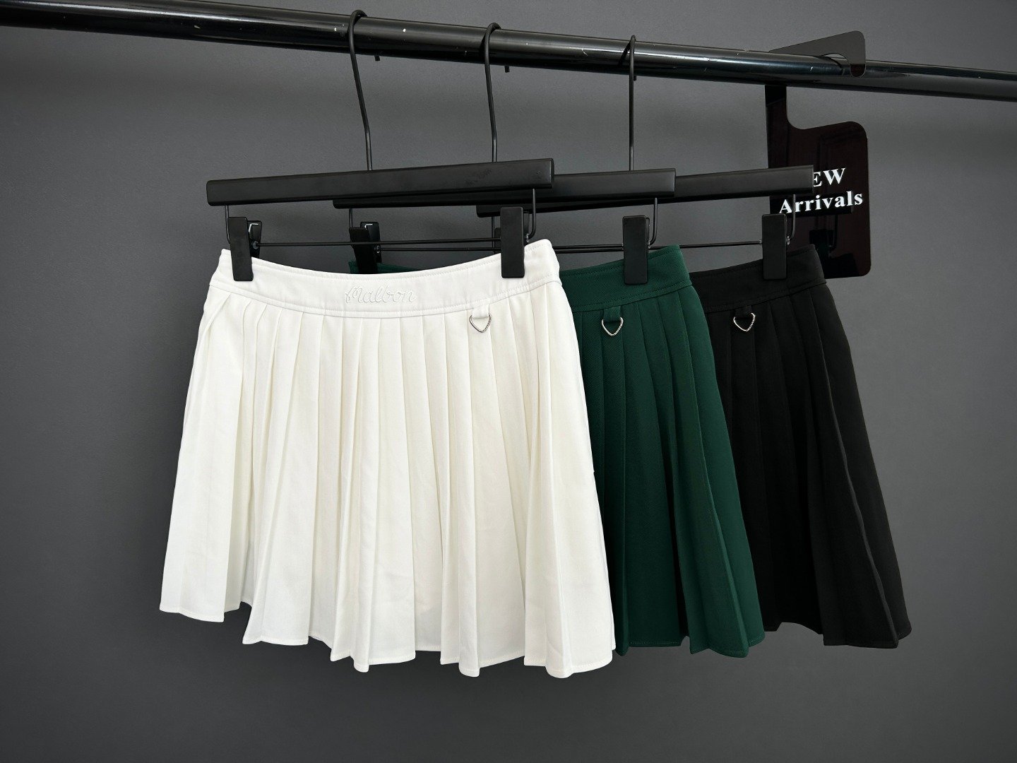 Malbon 여성용 골프복 치마 운동용 노출방지 다용도 하이웨이스트 슬림핏 골프 주름 없는 평면 스커트팬츠